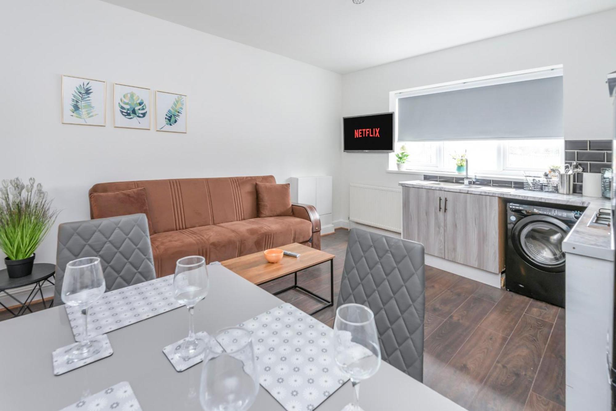 Modern Family Home W/Wi-Fi, Netflix, Self Check-In London Eksteriør billede